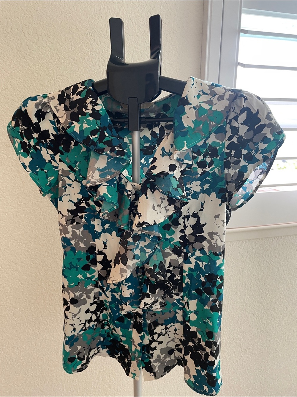 Banana Republic Teal Floral Ruffle-Front Blouse